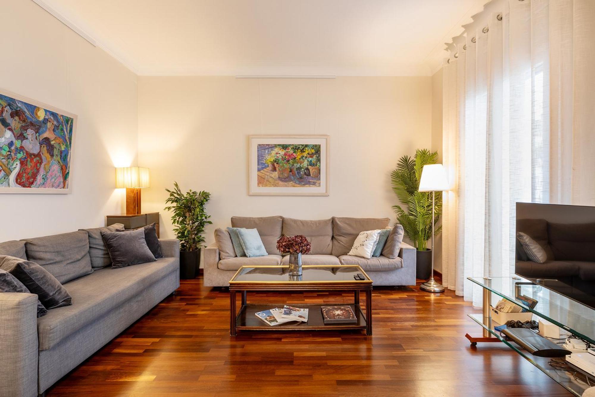 Large & Beautiful Apartment 4Min From Passeig De Gracia Barselona Dış mekan fotoğraf